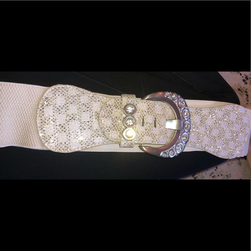 Silver BLING stretchy belt size M